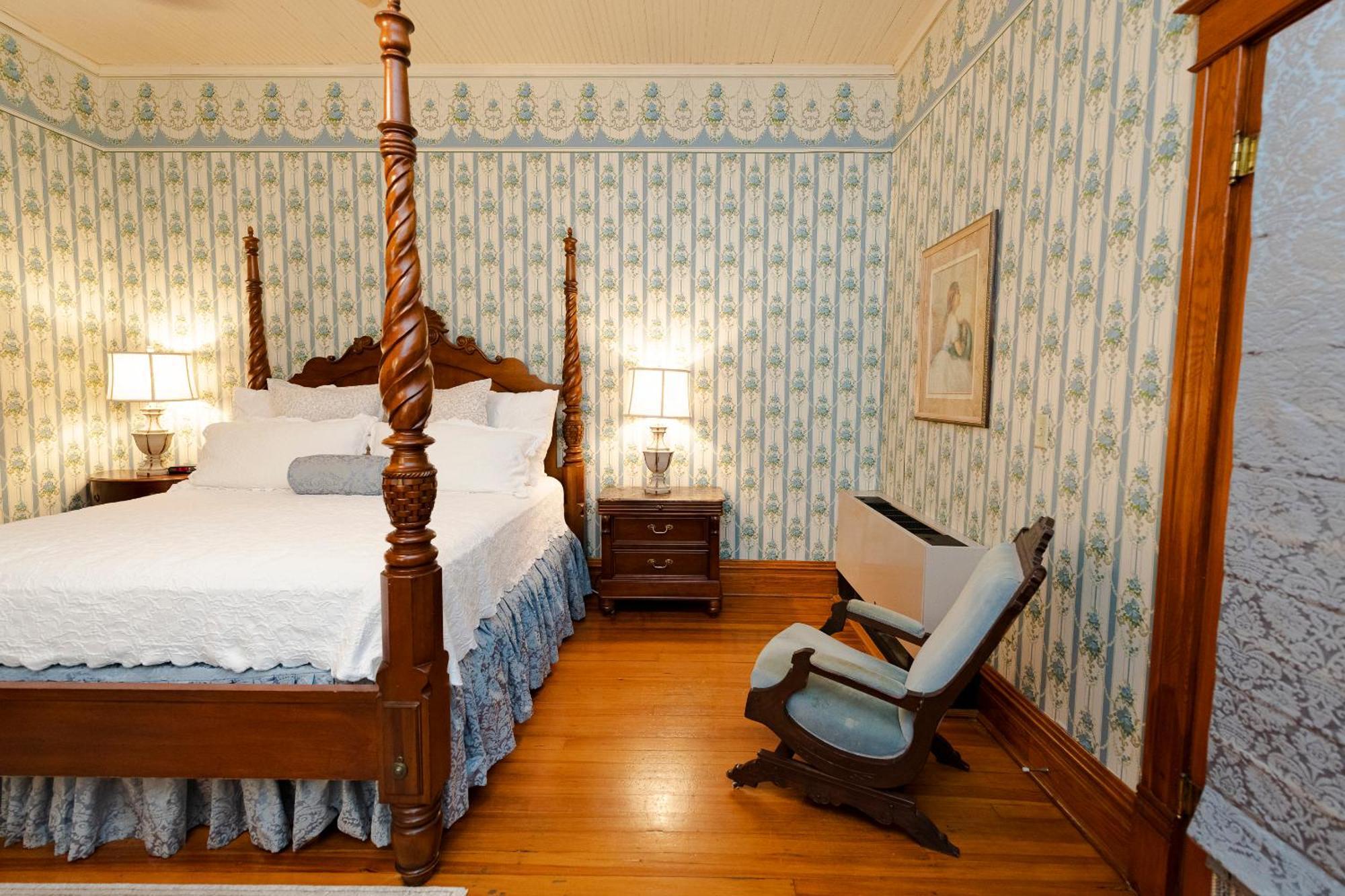 Hotel Captain Henderson House Arkadelphia Habitación foto